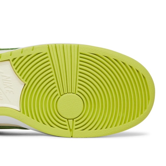 Nike Dunk Low Pro SB 'Fruity Pack - Green Apple' - Picture 3 of 11